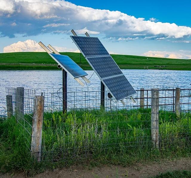 Solar Powered_pump_Arbuckle_Ranch_Alzada_Montana